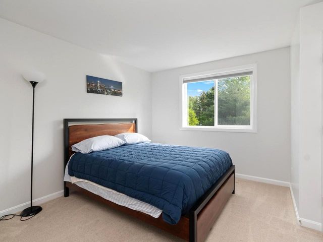 21 Mockingbird Lane, South Burlington, VT 05403