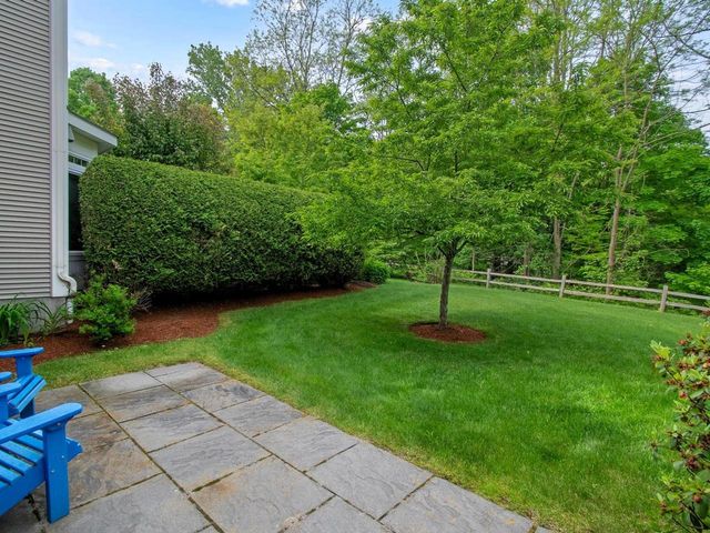 21 Mockingbird Lane, South Burlington, VT 05403