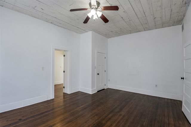 3002 S Jennings, Fort Worth, TX 76110