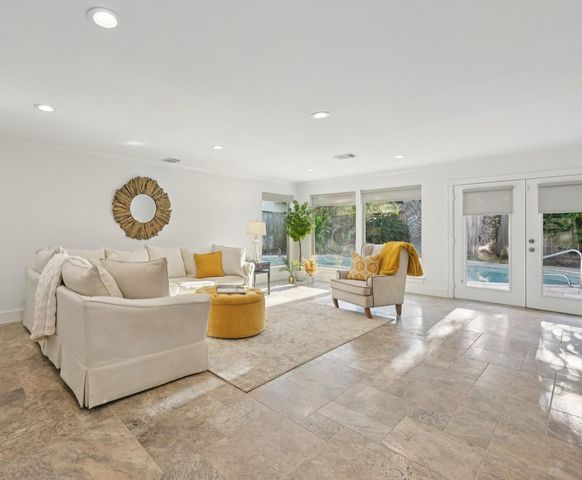 1302 Riverview Circle, Houston, TX 77077