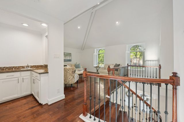 1302 Riverview Circle, Houston, TX 77077