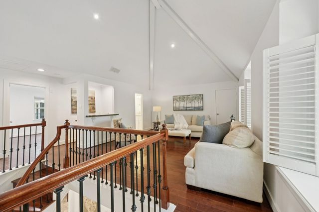 1302 Riverview Circle, Houston, TX 77077