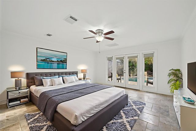 1302 Riverview Circle, Houston, TX 77077