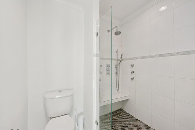 1302 Riverview Circle, Houston, TX 77077