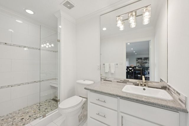 1302 Riverview Circle, Houston, TX 77077