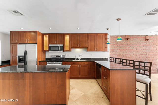 3002 N 32ND Street 17, Phoenix, AZ 85018