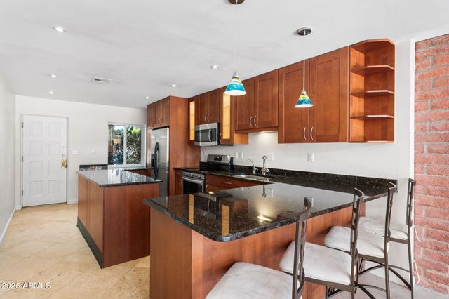 3002 N 32ND Street 17, Phoenix, AZ 85018