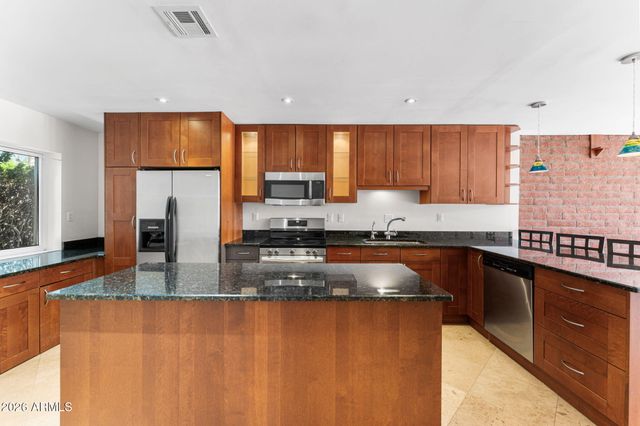 3002 N 32ND Street 17, Phoenix, AZ 85018