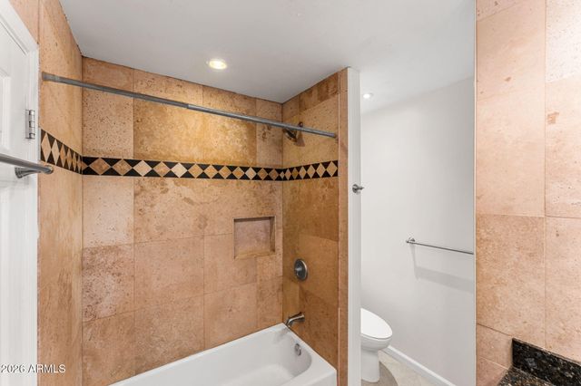 3002 N 32ND Street 17, Phoenix, AZ 85018
