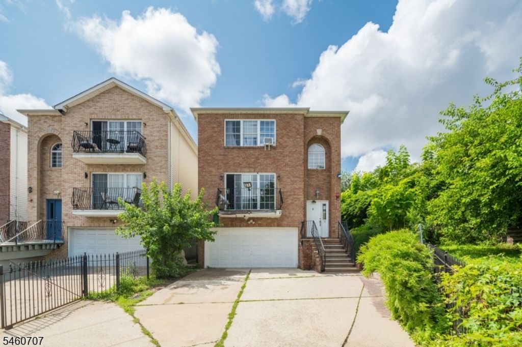 12 Seabury Ct, Newark City, NJ 07104 — photo 2