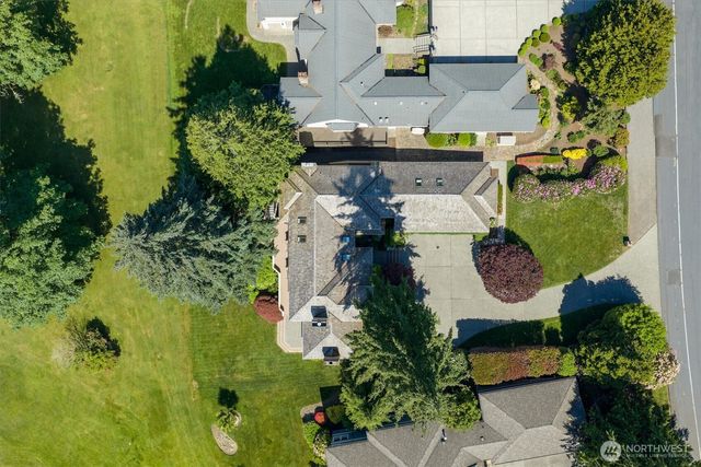 13713 209th Avenue NE, Woodinville, WA 98077