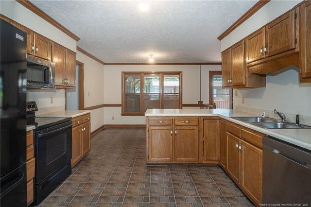 7642 Firethorn Drive, Fayetteville, NC 28311