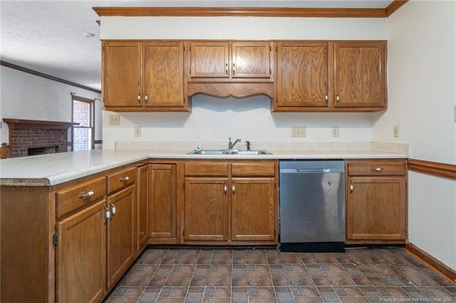 7642 Firethorn Drive, Fayetteville, NC 28311