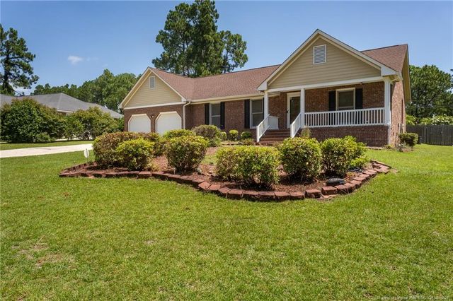 7642 Firethorn Drive, Fayetteville, NC 28311