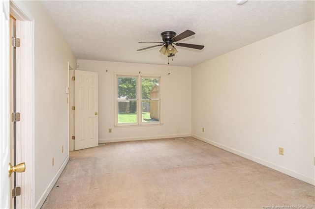 7642 Firethorn Drive, Fayetteville, NC 28311