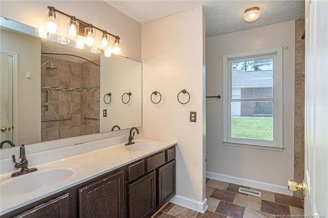 7642 Firethorn Drive, Fayetteville, NC 28311