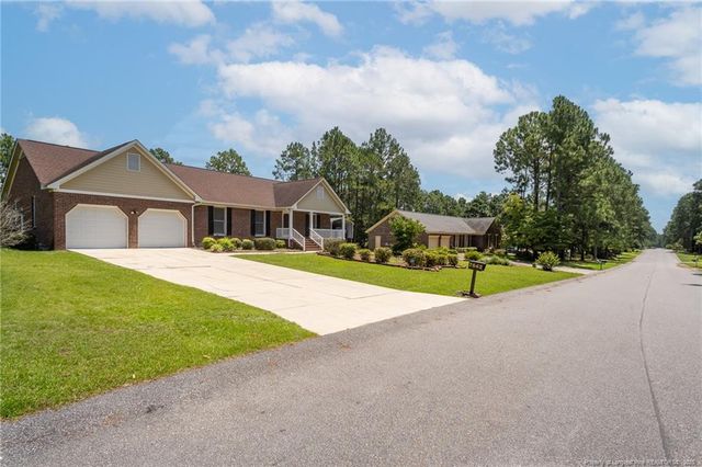 7642 Firethorn Drive, Fayetteville, NC 28311