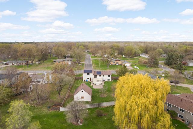 1602 W River Street, Monticello, MN 55362