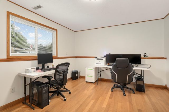 1602 W River Street, Monticello, MN 55362