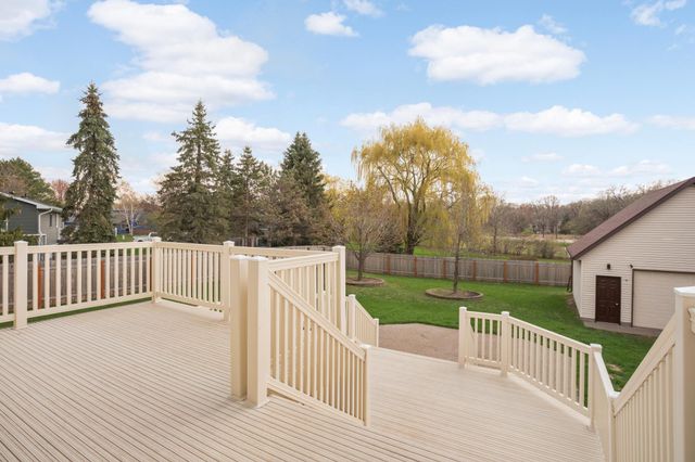 1602 W River Street, Monticello, MN 55362