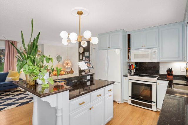 1602 W River Street, Monticello, MN 55362