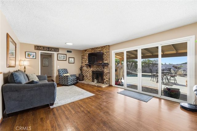1466 Briarcroft, Claremont, CA 91711