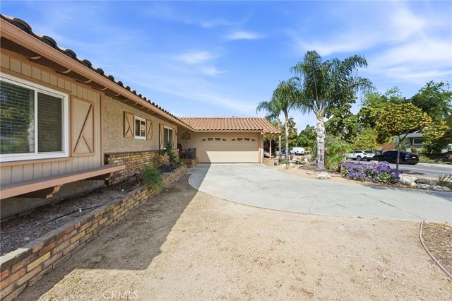 1466 Briarcroft, Claremont, CA 91711