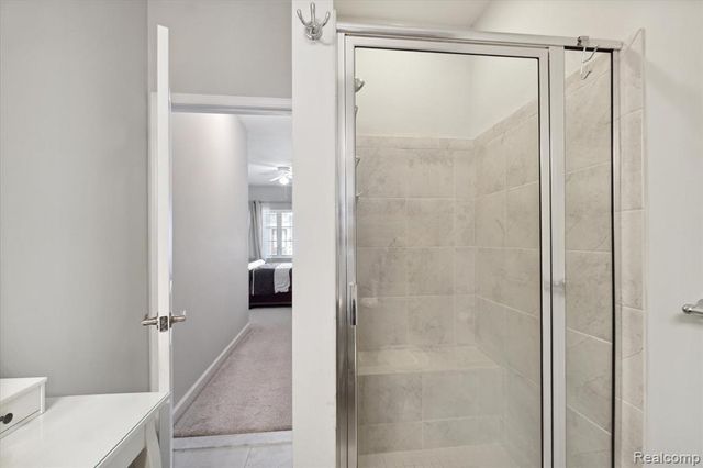 5662 Arbor Chase Drive, Ann Arbor, MI 48103