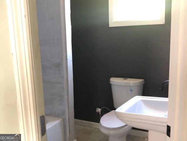 652 Moreland Avenue, Macon, GA 31206