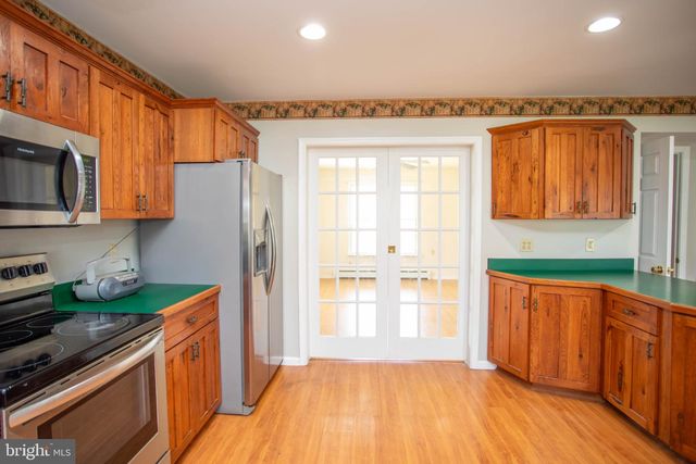 161 COYOTE RUN RD, Mathias, WV 26812