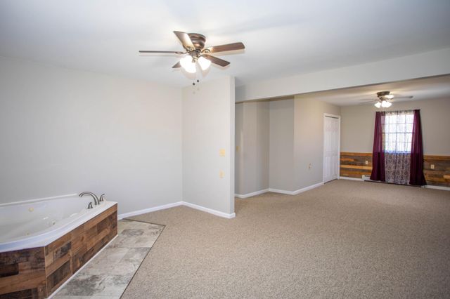161 COYOTE RUN RD, Mathias, WV 26812