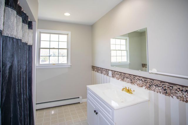 161 COYOTE RUN RD, Mathias, WV 26812