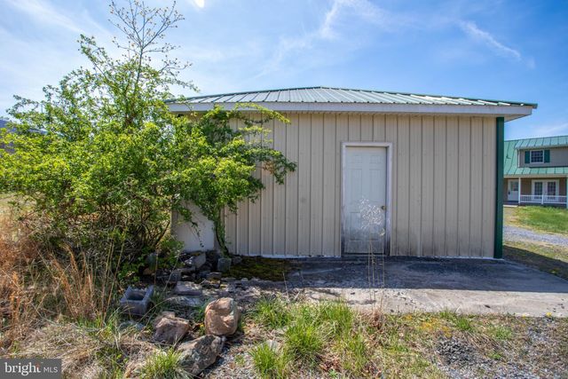 161 COYOTE RUN RD, Mathias, WV 26812