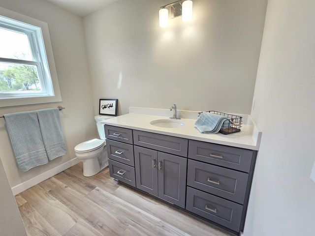 801 Karsten Drive, Horicon, WI 53032