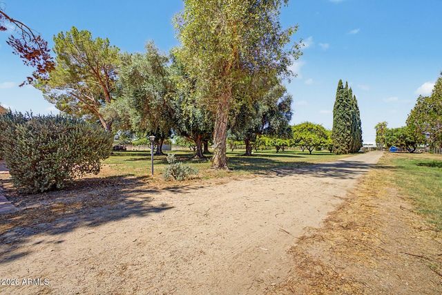 43455 N JACKRABBIT Road, San Tan Valley, AZ 85140