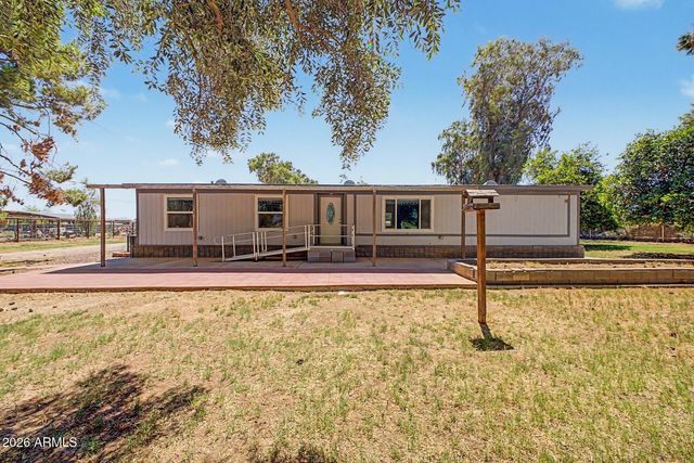 43455 N JACKRABBIT Road, San Tan Valley, AZ 85140