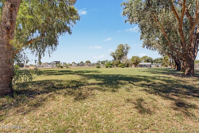 43455 N JACKRABBIT Road, San Tan Valley, AZ 85140