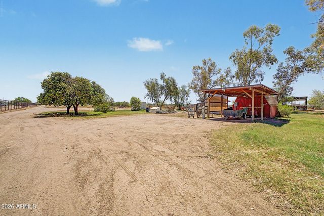 43455 N JACKRABBIT Road, San Tan Valley, AZ 85140