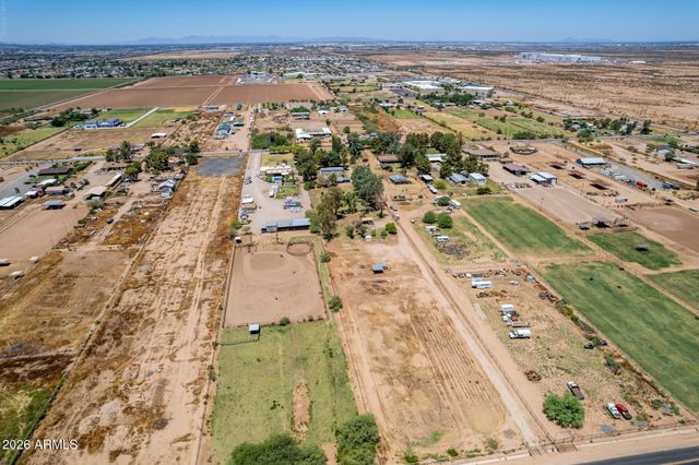 43455 N JACKRABBIT Road, San Tan Valley, AZ 85140