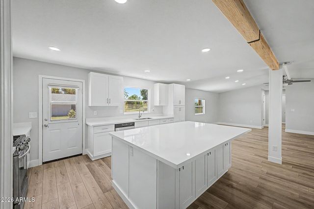 43455 N JACKRABBIT Road, San Tan Valley, AZ 85140