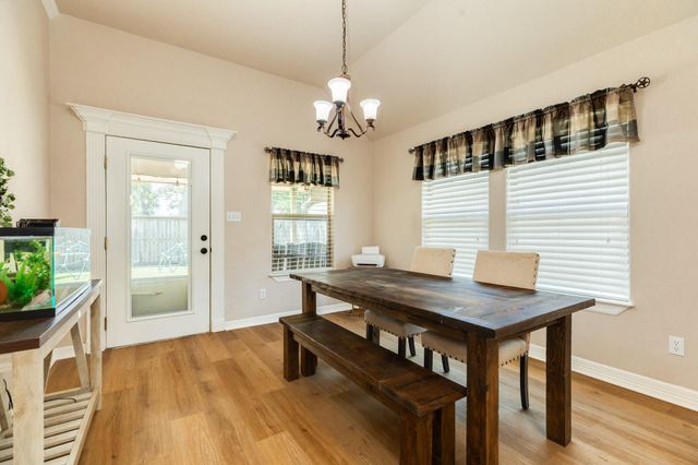 117 Blue Jay Court, Richwood, TX 77566