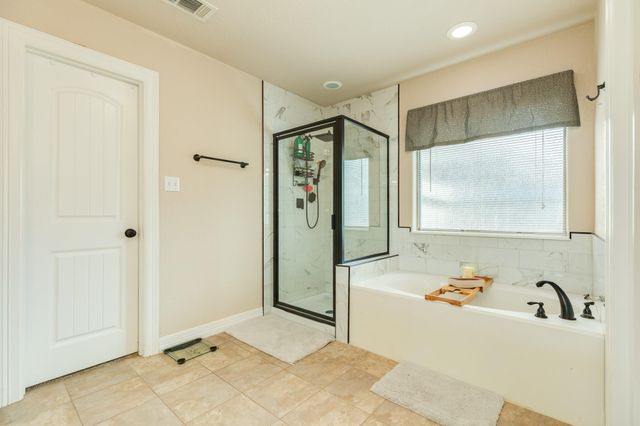 117 Blue Jay Court, Richwood, TX 77566