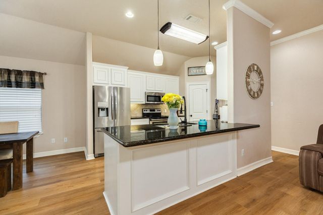 117 Blue Jay Court, Richwood, TX 77566