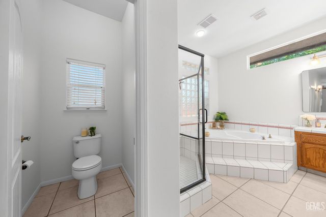 15502 Clarisse Street, Bakersfield, CA 93314