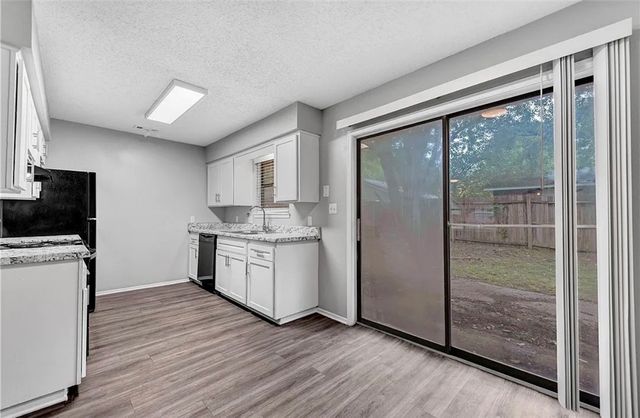 2732 & 2734 N Sierra Avenue, Fayetteville, AR 72703