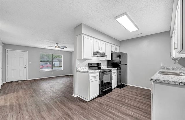 2732 & 2734 N Sierra Avenue, Fayetteville, AR 72703