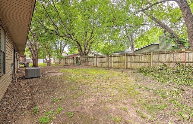 2732 & 2734 N Sierra Avenue, Fayetteville, AR 72703