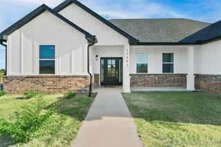 12401 Post Oak Circle, Marietta, OK 73448