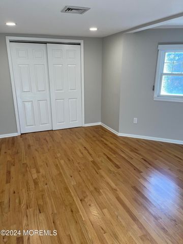 147 Bridge Avenue B, Red Bank, NJ 07701