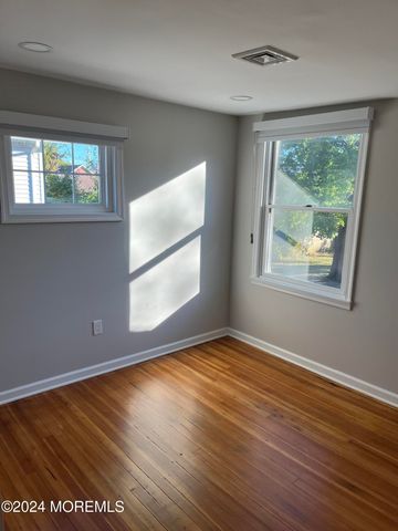 147 Bridge Avenue B, Red Bank, NJ 07701